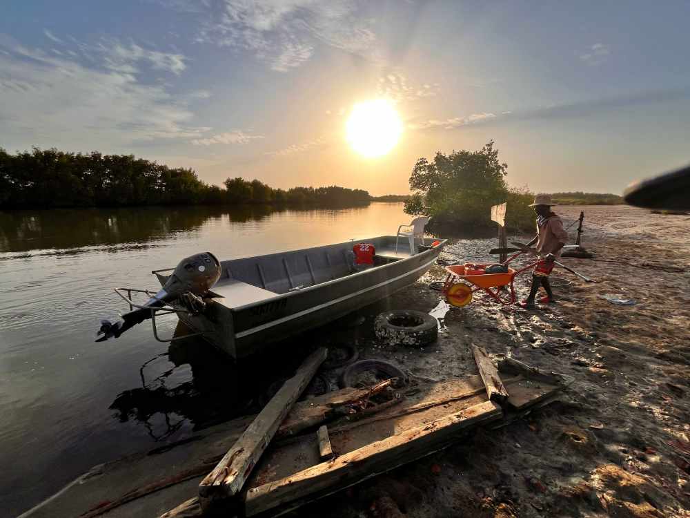 gambia river trips - kurumbo lodge
